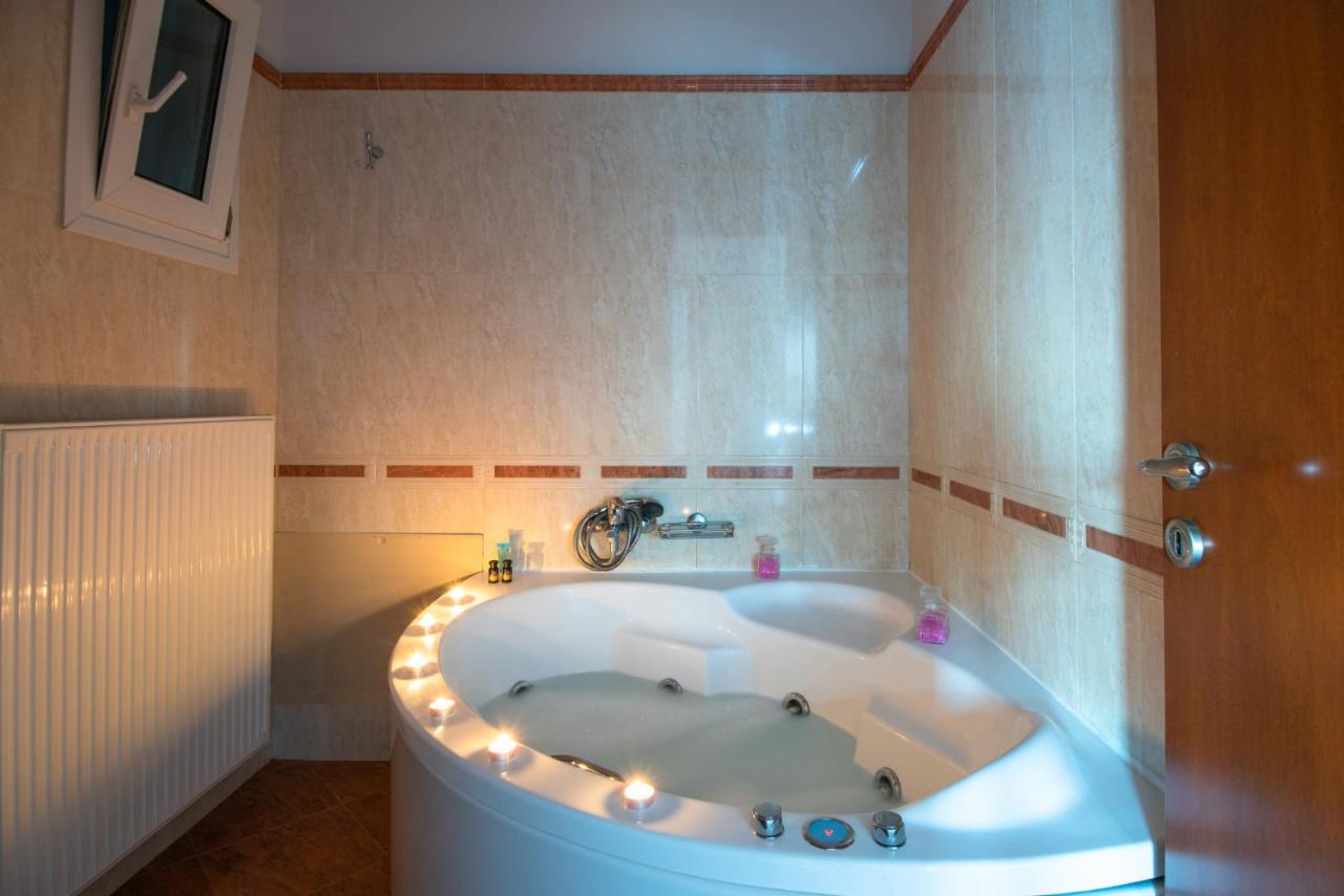 Marina House Daire Ayos Nikolaos Dış mekan fotoğraf